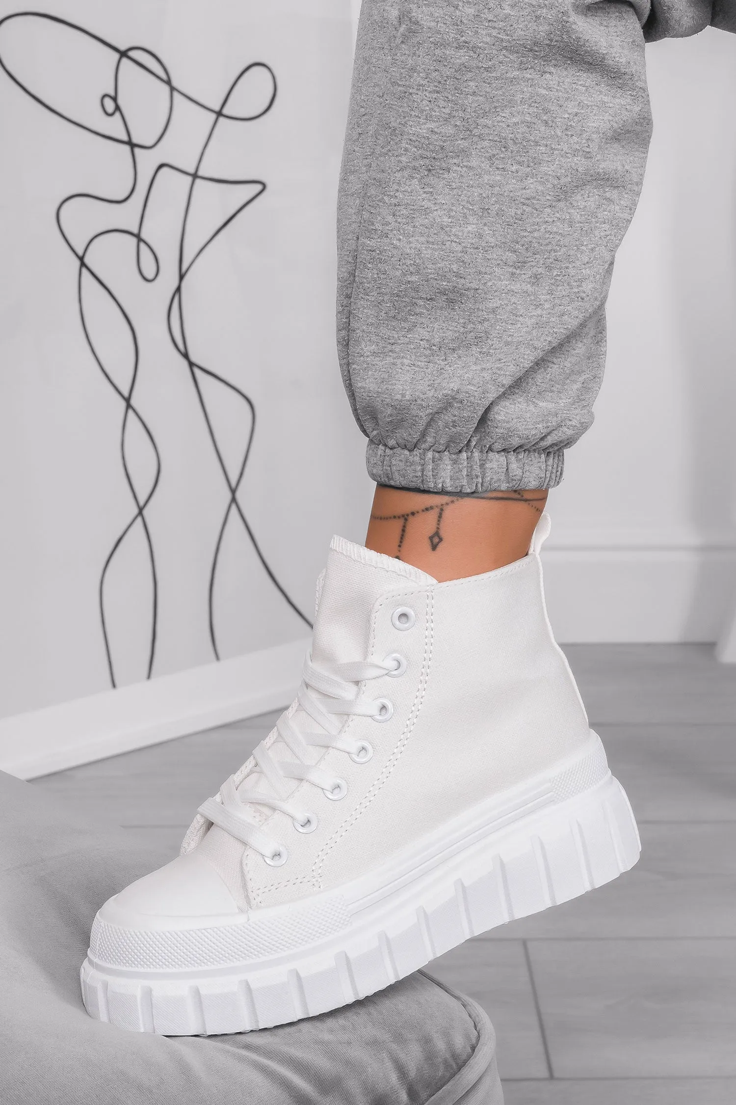 BESSIE - Sneakers alte bianche con suola spessa carrarmato