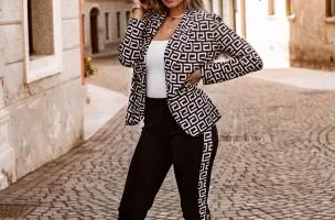 Completo pantalone e blazer con stampa Nunzia, bianco e nero