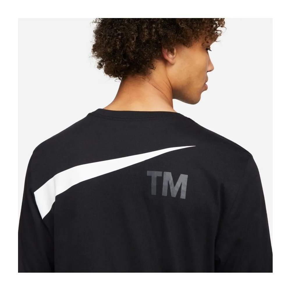 DD3395- Nike Sportswear  XL   010