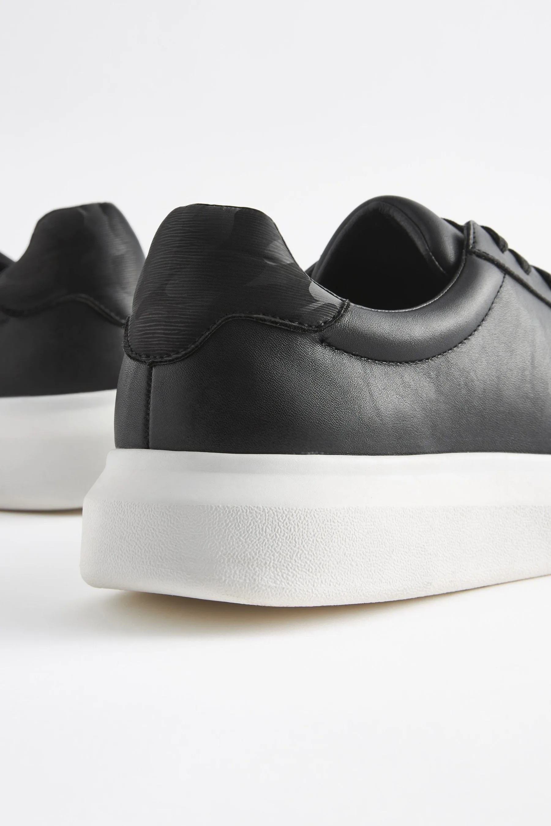 EDIT - Scarpe da ginnastica con suola spessa