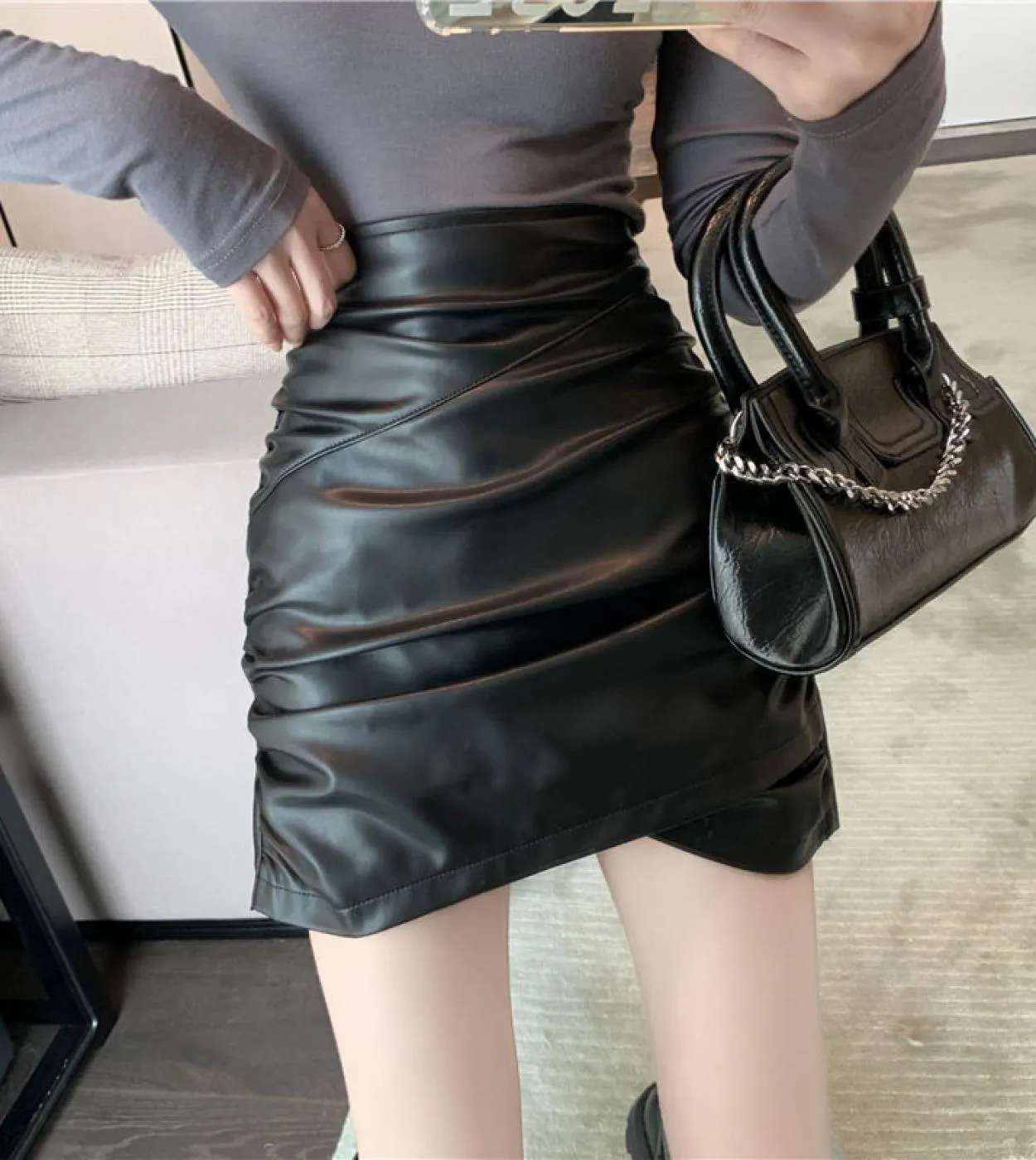 Gonna in pelle a pieghe nera da donna Pu Party Clubwear primavera 2023 minigonna inferiore marrone a vita alta di nuova moda