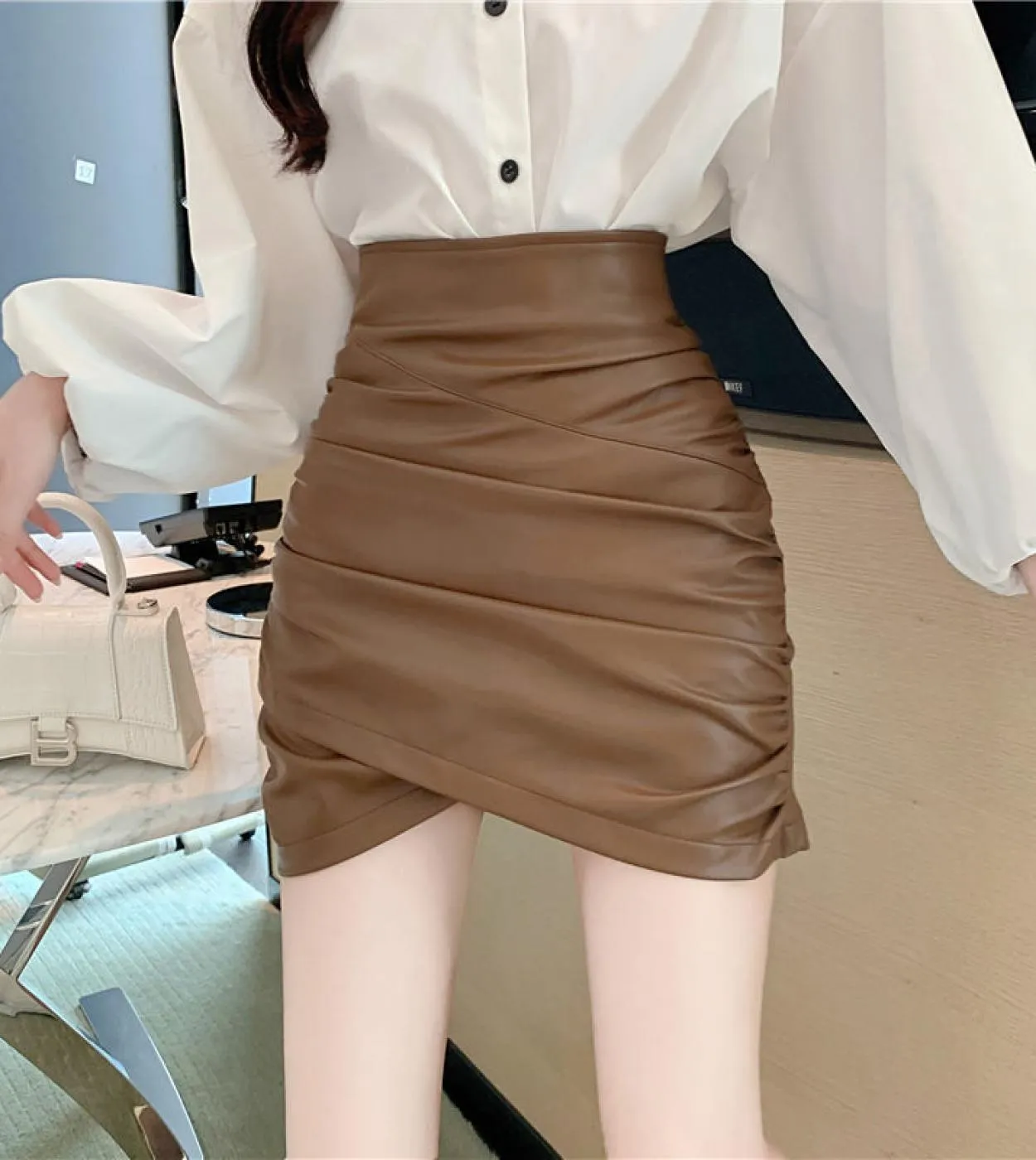 Gonna in pelle a pieghe nera da donna Pu Party Clubwear primavera 2023 minigonna inferiore marrone a vita alta di nuova moda