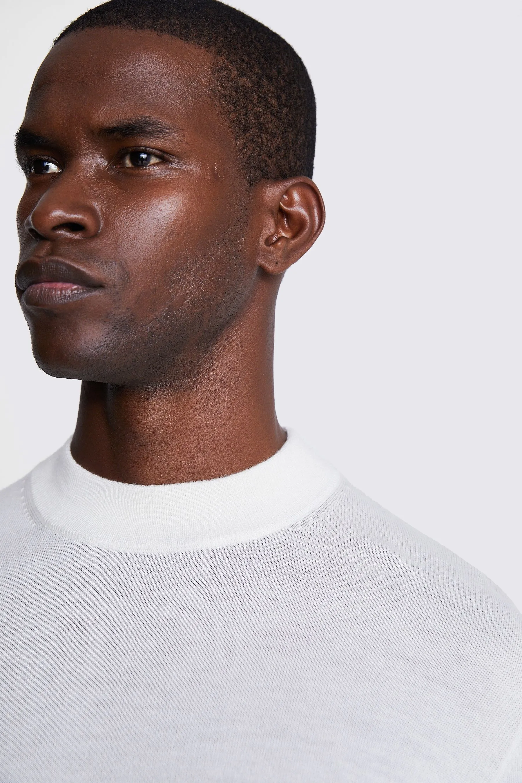 MOSS - Maglia in lana merino con collo finto    