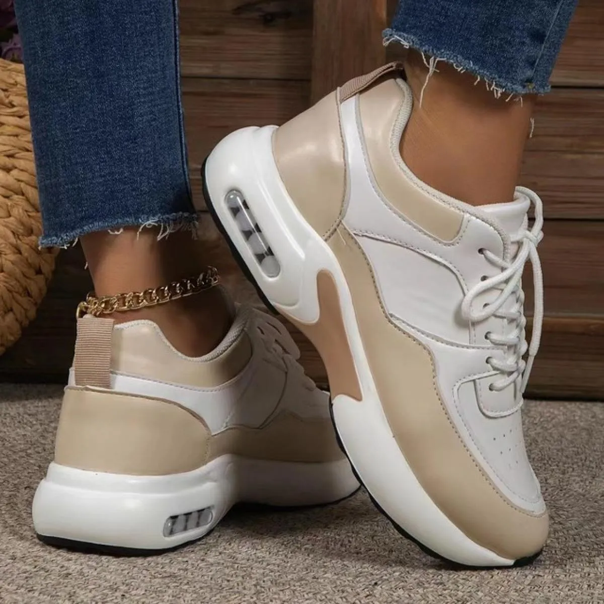 Nuove scarpe sportive da donna 2023 scarpe da corsa per esterni scarpe da passeggio con suola spessa in pizzo incrociato cuscino