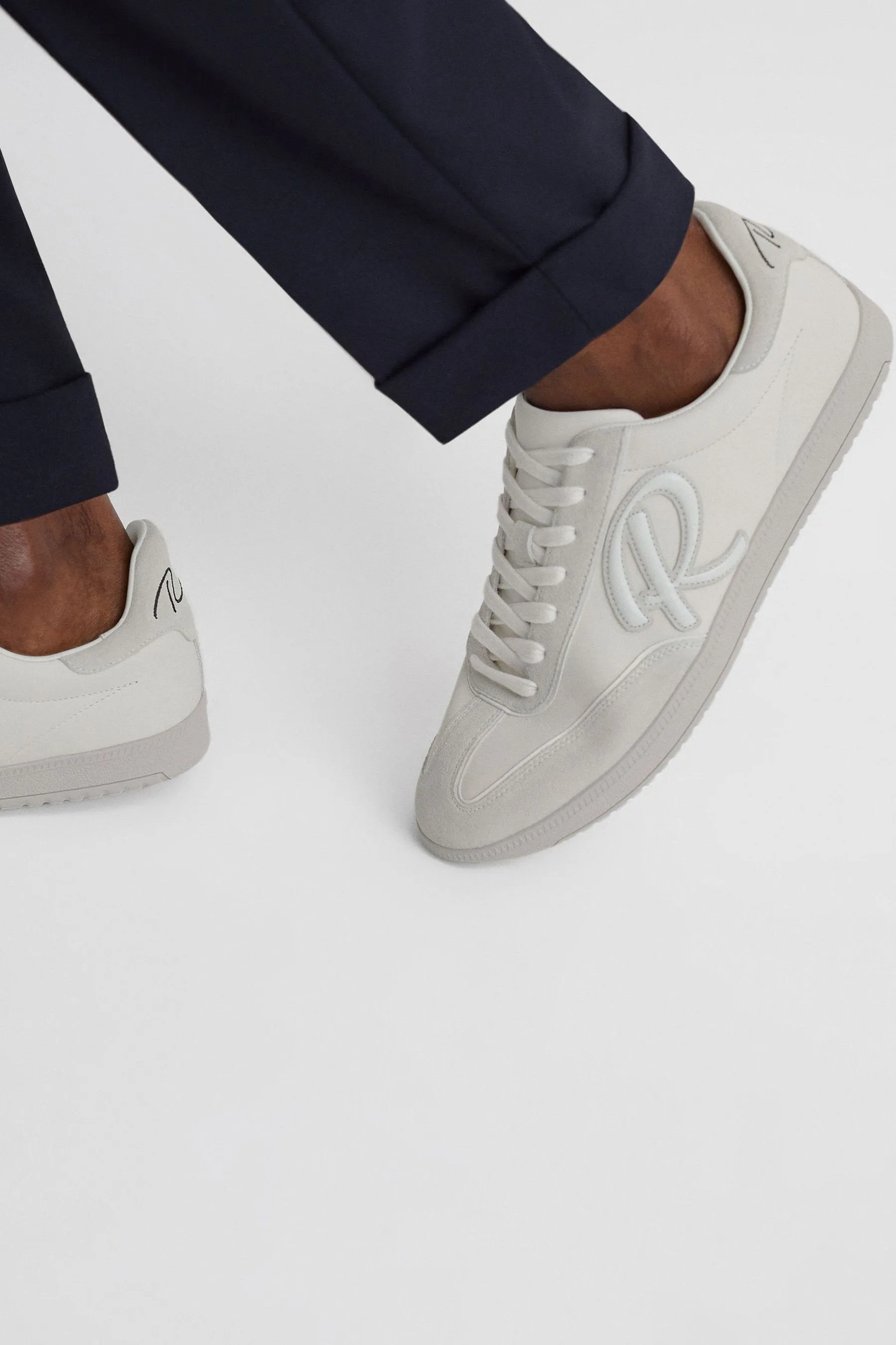 Reiss - Alba - Scarpe da ginnastica basse in pelle scamosciata    