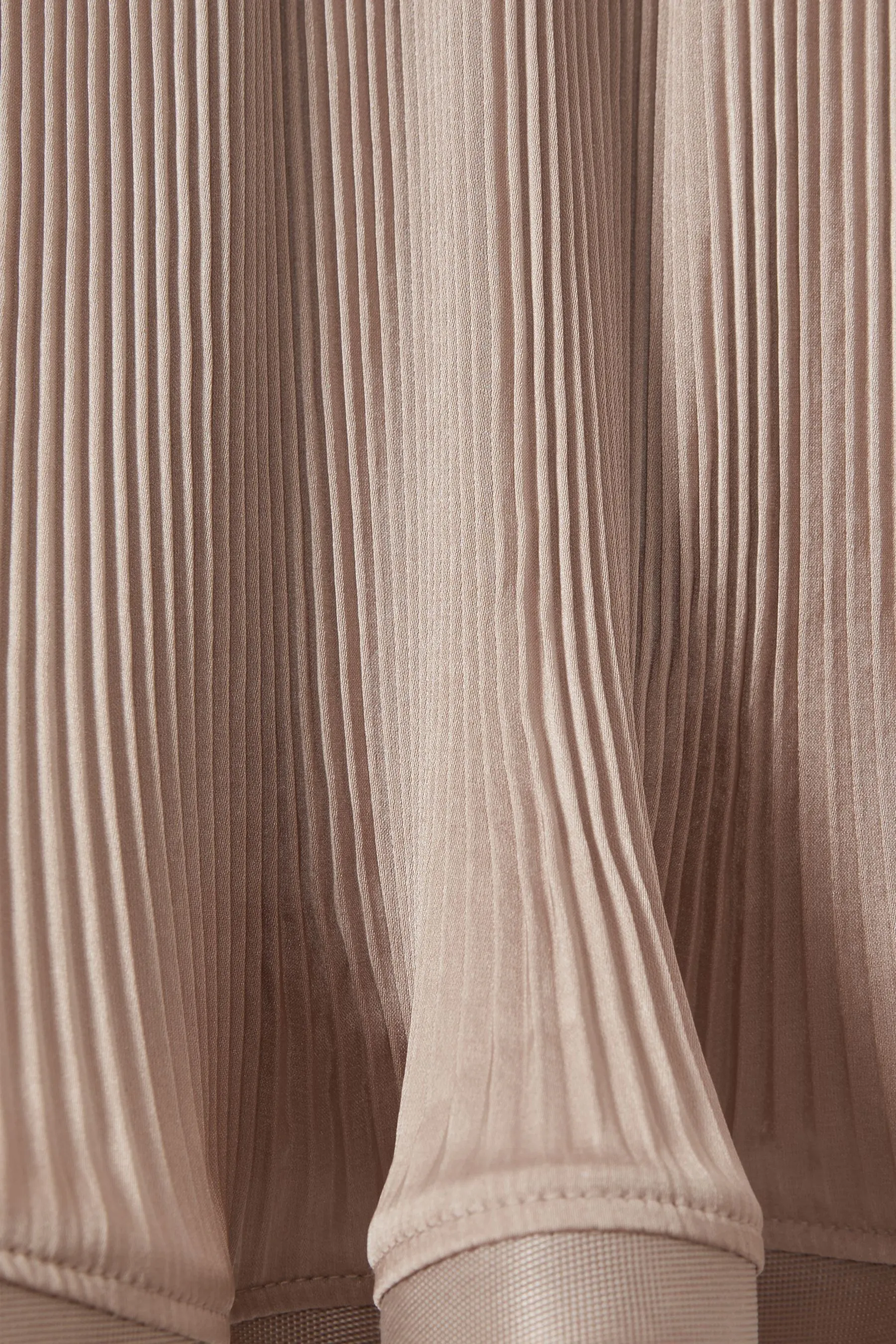 Reiss - Violet - Gonna A pieghe Satin finiture    