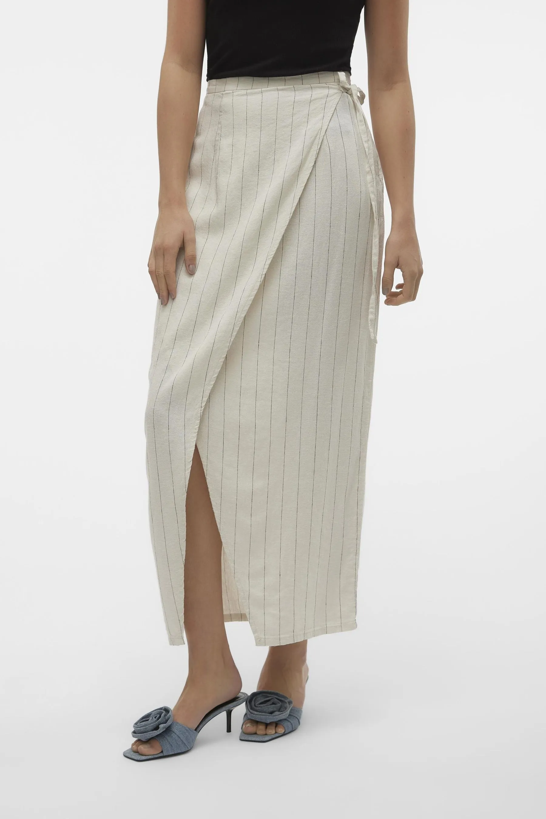 VERO MODA - Gonna lunga a portafoglio in lino a righe